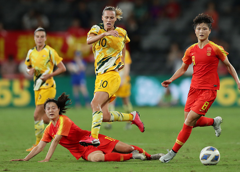 2月13日16点30分，2020东京奥运会女足亚洲区预选赛决赛阶段B组第3轮中国女足与澳大利亚女足的比赛，在澳大利亚的西悉尼体育场进行。