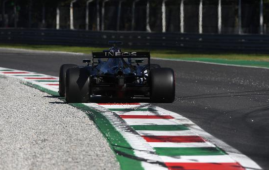 F1意大利站:两破赛道纪录 汉密尔顿夺生涯第94杆