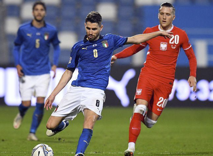 欧国联-意大利2-0波兰重夺小组头名 若日尼奥点射、贝拉尔迪建功