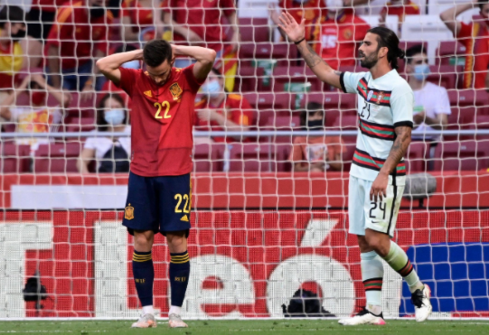 热身赛-西班牙0-0战平葡萄牙 莫拉塔单刀中框+屡失良机