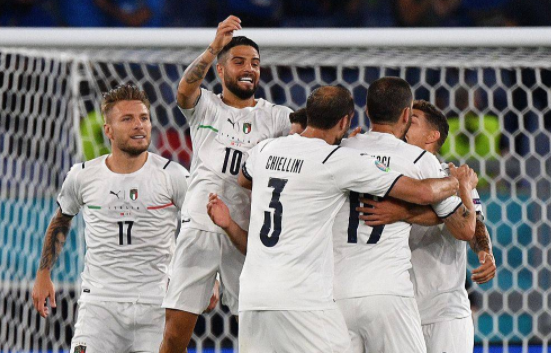 欧洲杯-意大利3-0完胜土耳其迎开门 德米拉尔乌龙因莫比莱传射