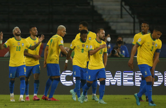 美洲杯-巴西4-0秘鲁 内马尔破门桑德罗建功理查利森传射