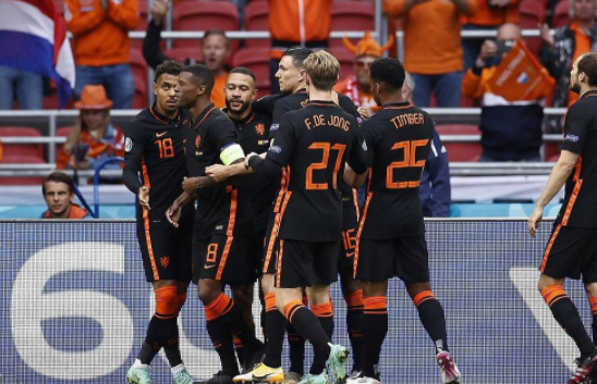 欧洲杯-德佩传射杜牧梅开二度 荷兰3-0北马其顿三战全胜锁头名