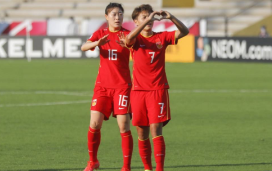 亚洲杯-中国女足4-0大胜中国台北取开门红 王霜2射1传王珊珊张馨破门