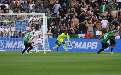 意甲-AC米兰0-0客平萨索洛 迈尼昂扑点弗洛伦齐伤退