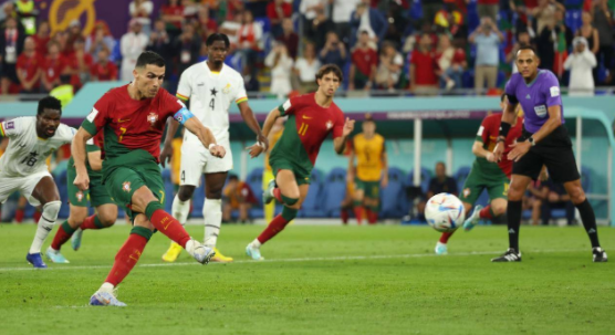 世界杯早报：C罗5届破门葡萄牙3-2 内马尔伤退巴西2-0