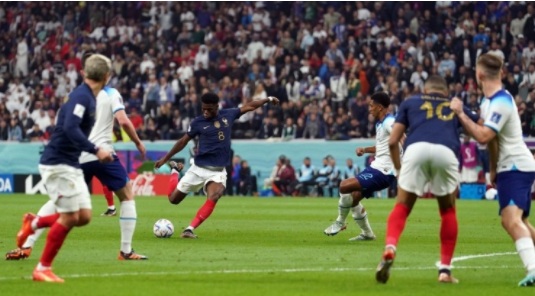 半场战报-法国暂1-0英格兰 琼阿梅尼远射破门凯恩屡造威胁