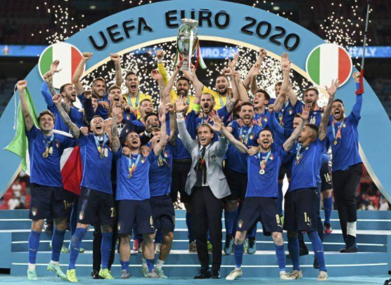 世预赛-意大利前瞻：欧洲杯冠军重亮相 冲35场不败纪录